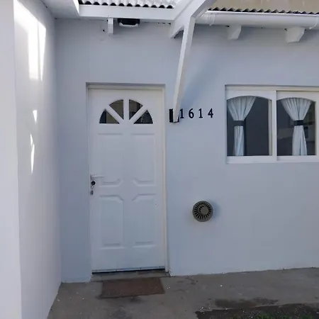La Casita Apartment El Calafate Exterior photo